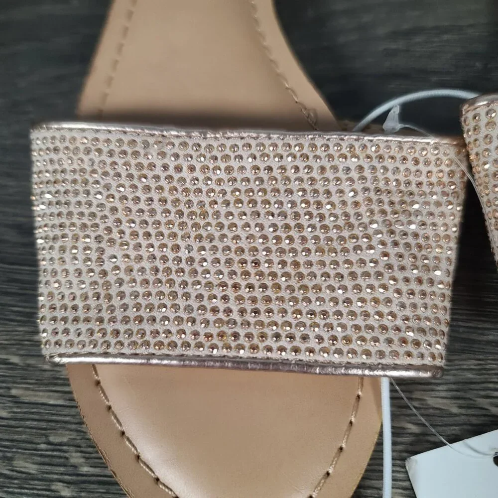 NWT Merona Flat Women's Slip-on Gold Rhinestone Sandals Size 7.5 - Picture 9 of 14